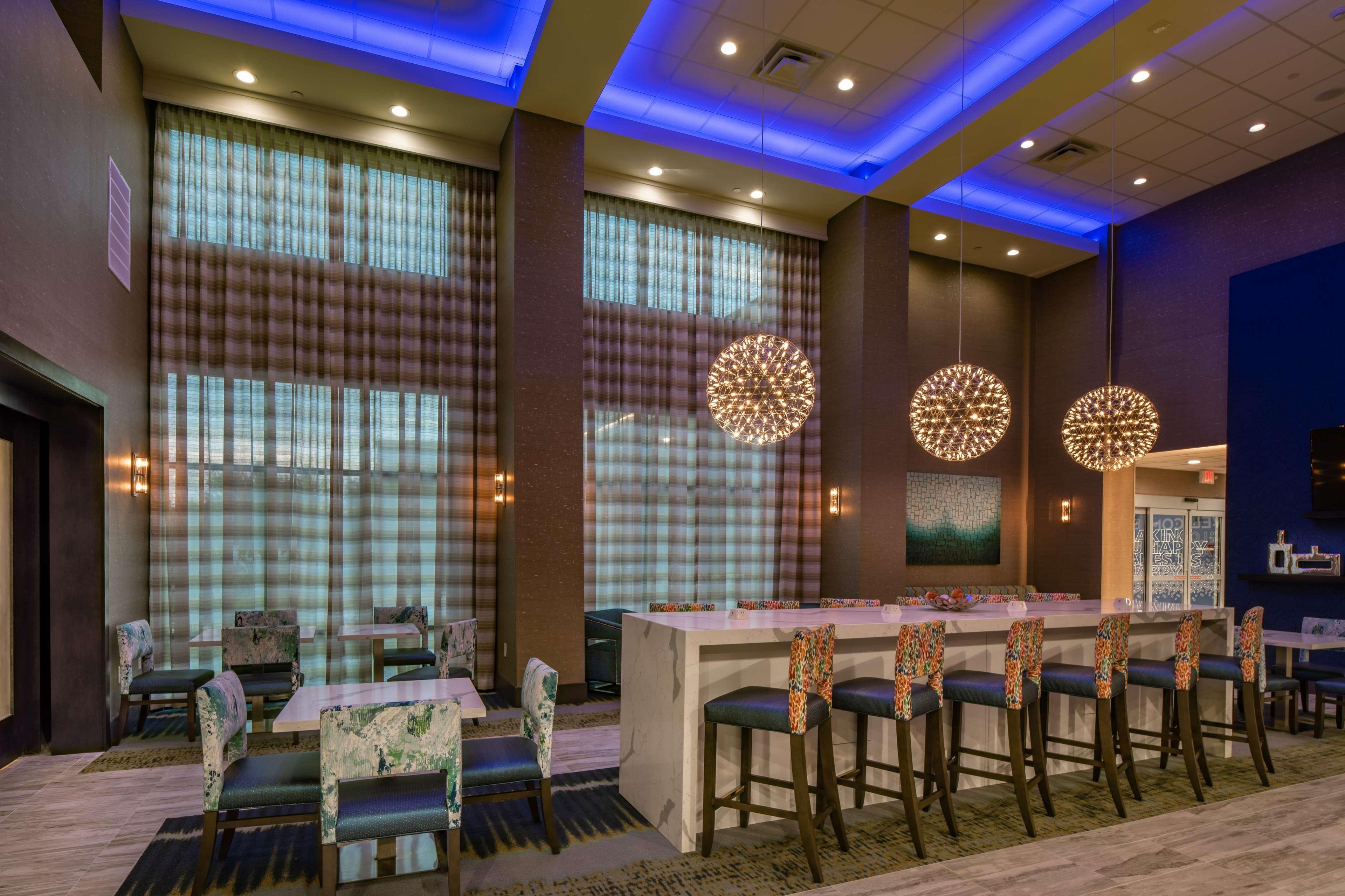 Hampton Inn & Suites Dallas/Plano Central Exterior foto